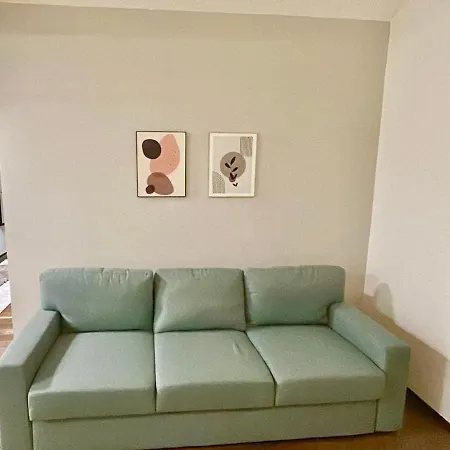 80 M2 Rooftop With Balcony & Free Parking شقة غيراسدورف بي فيين