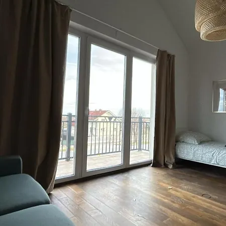 80 M2 Rooftop With Balcony & Free Parking شقة