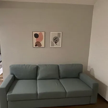 80 M2 Rooftop With Balcony & Free Parking غيراسدورف بي فيين